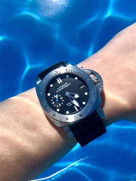 panerai submersible wrist shot|Panerai 682 submersible.